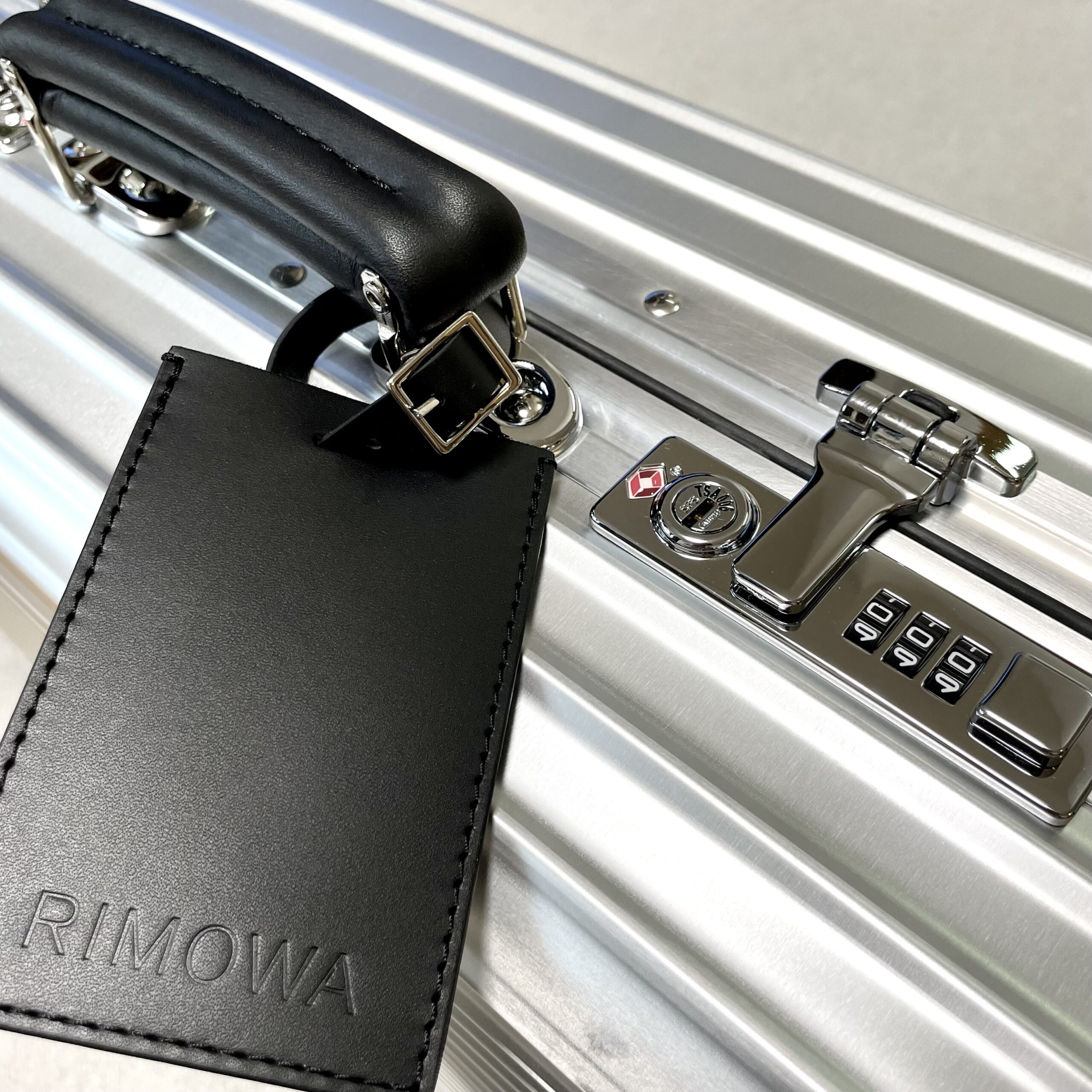 人気No1 RIMOWA CLASSIC CABIN S リモワ クラシック キャビンS - gorgas.gob.pa