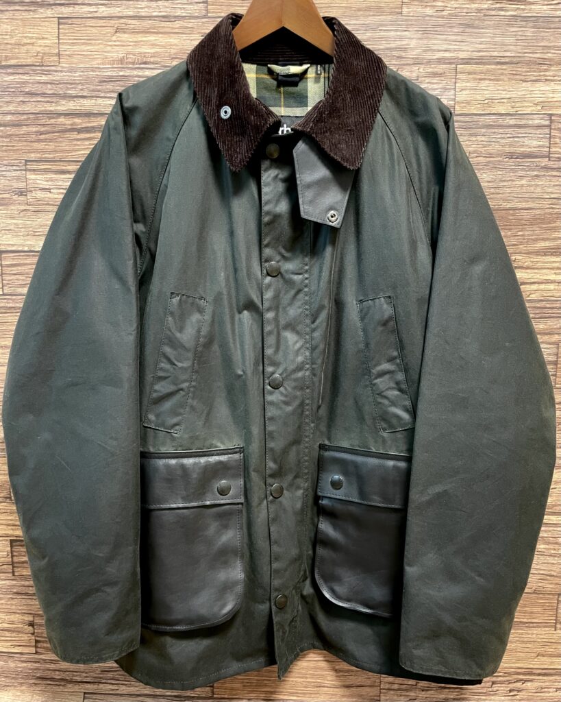 分かる人には分かる地味な相性の良さ。バブアー×パラブーツ×ビームスの  